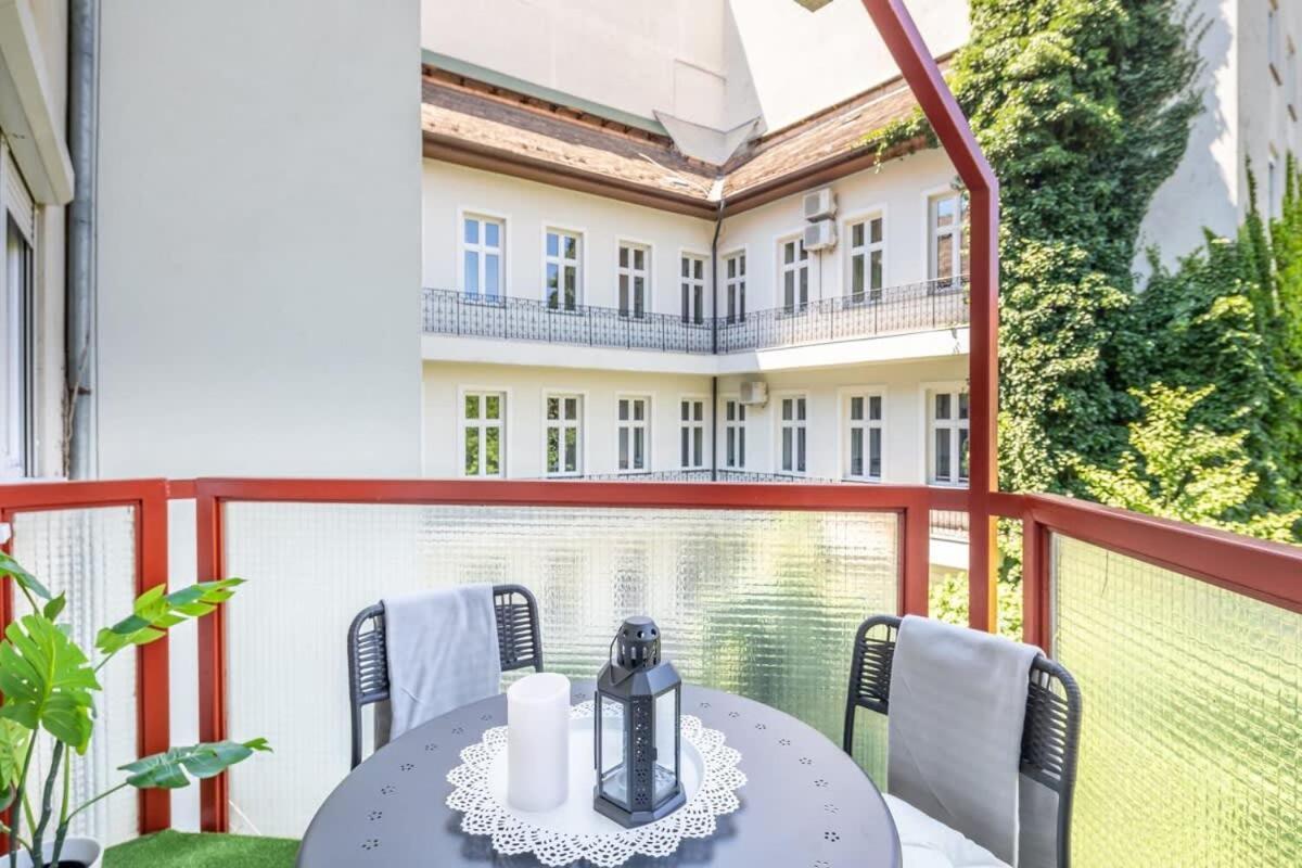 Apartament Sunny Balcony - Cute And Cozy *
